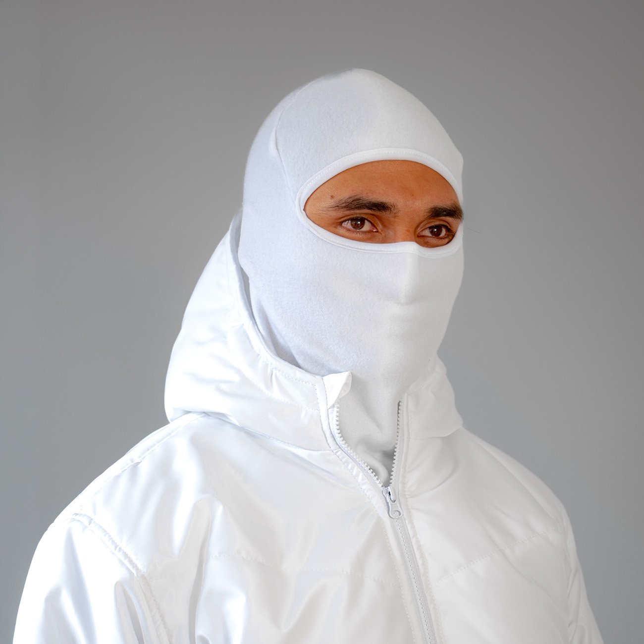 R_54 PASAMONTAÑAS - Imagen 1